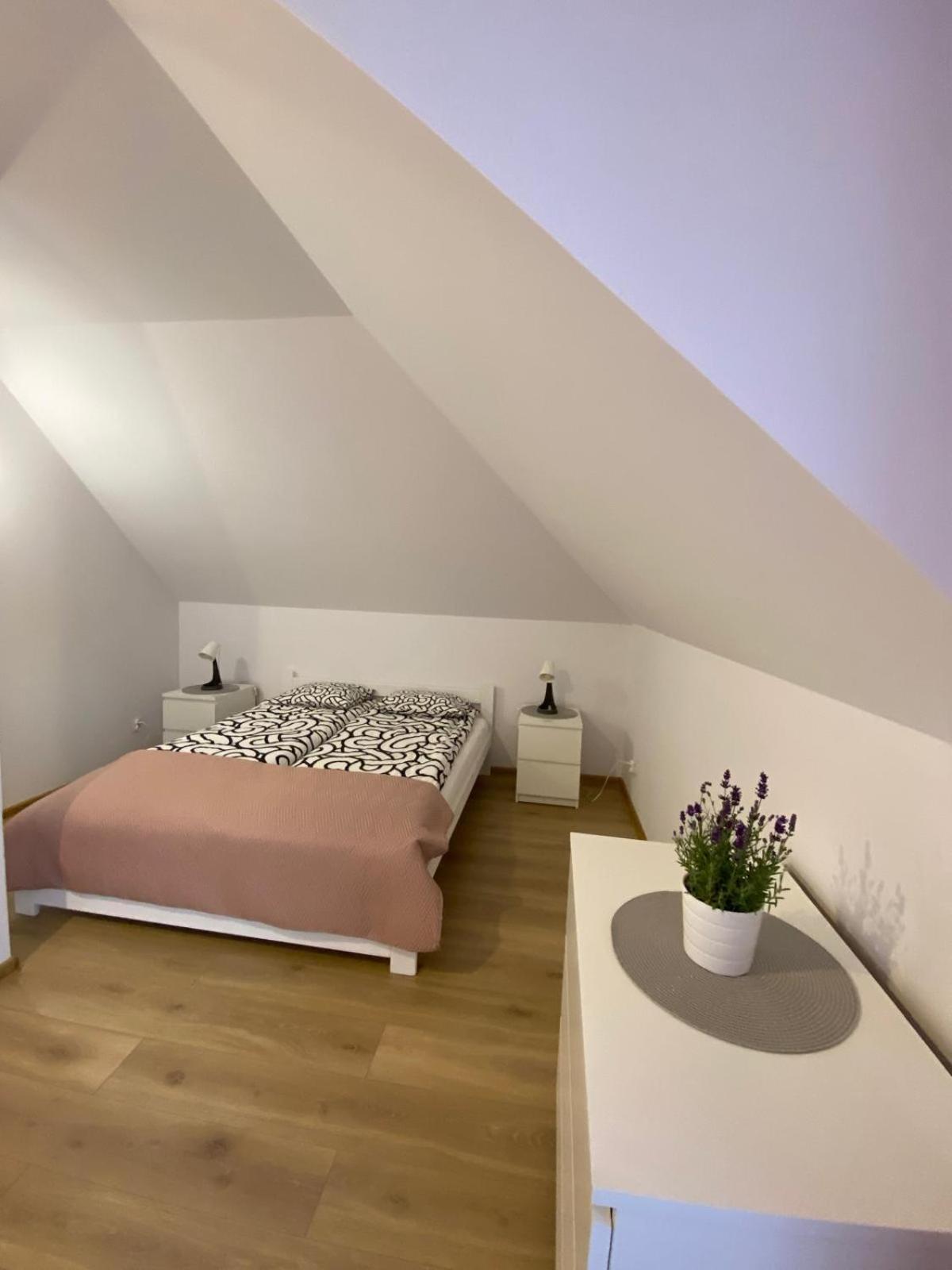 Apartamenty Lawenda Krakkó Kültér fotó